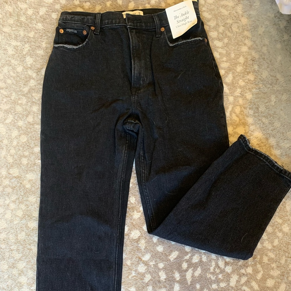 Abercrombie ultra high rise ankle straight jeans